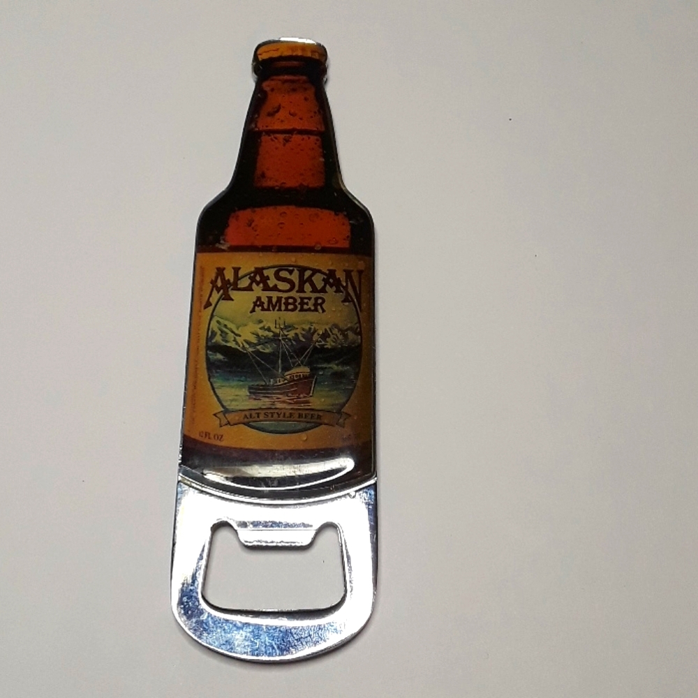c VINTAGE ALASKAN AMBER ALT STYLE BEER BOTTLE OPENER